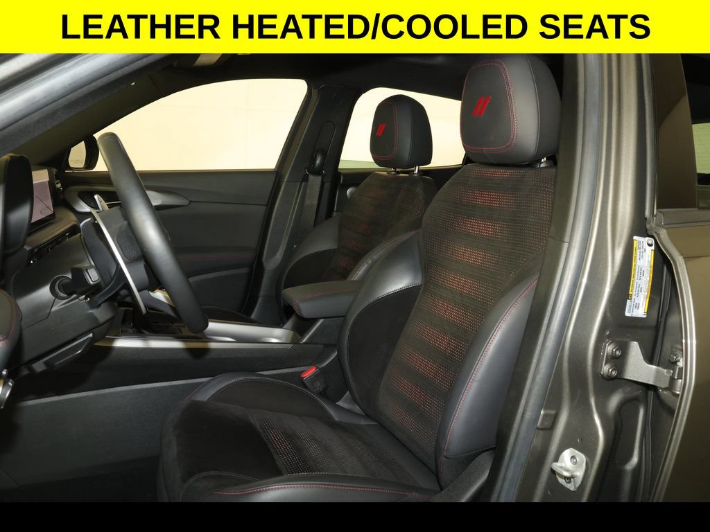 Used 2024 Dodge Hornet R/T Plus w/ Track Pack AWD/4WD image 4