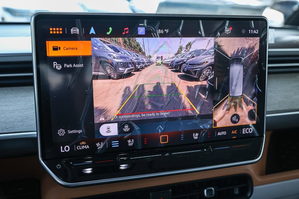 New 2025 Volkswagen ID. Buzz 1st Edition image 39