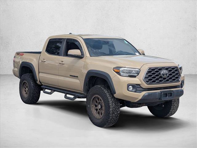 Used 2020 Toyota Tacoma TRD Off-Road w/ Technology Package AWD/4WD video 3