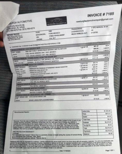 Used 1995 Ford Bronco XLT image 17