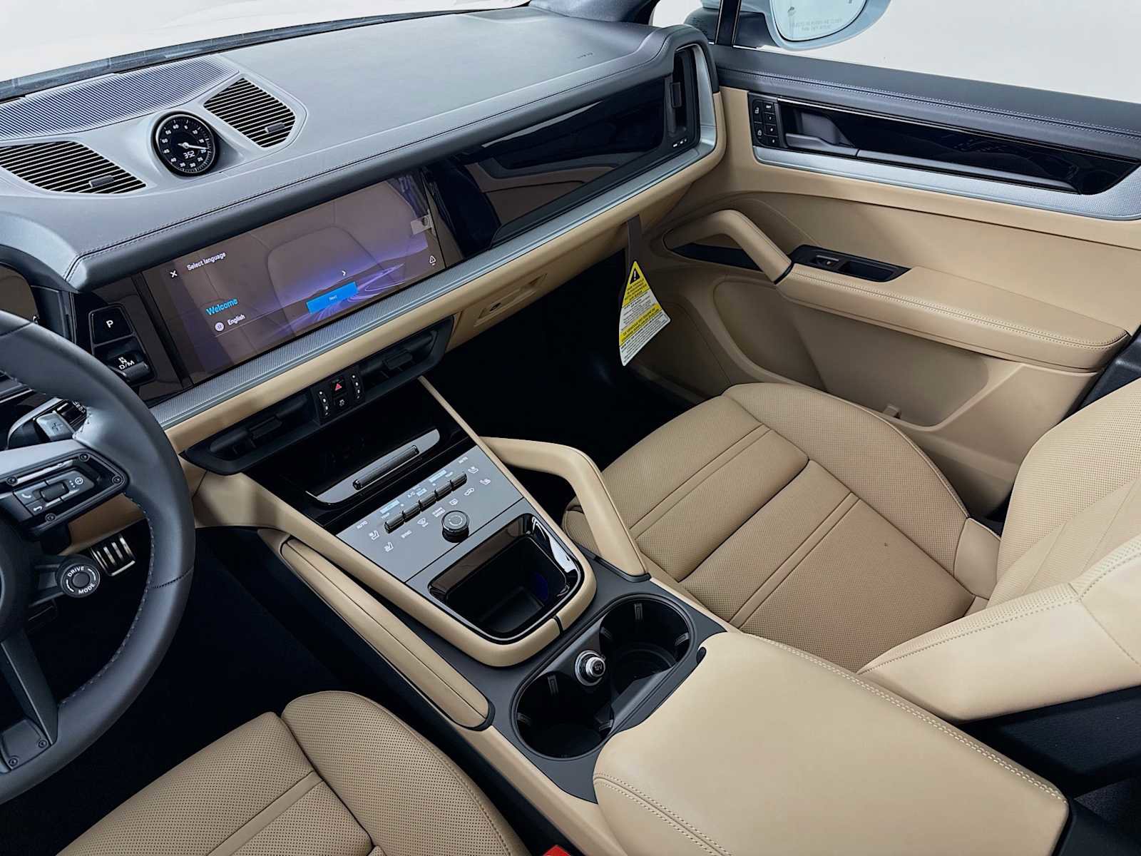 New 2026 Porsche Cayenne image 26