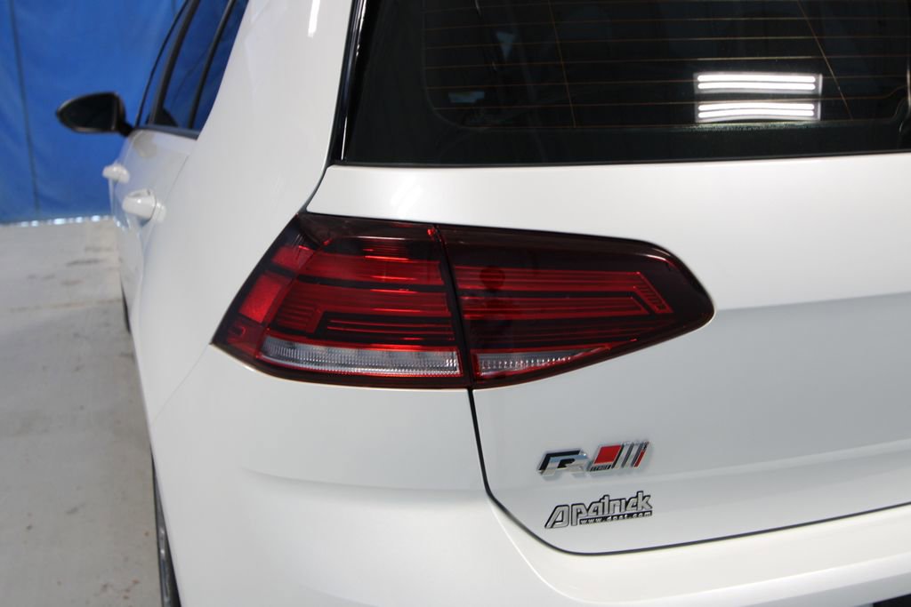 Used 2019 Volkswagen Golf R 4-Door image 33