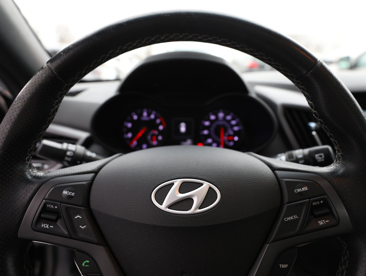 Used 2016 Hyundai Veloster Turbo w/ Option Group 04 image 24