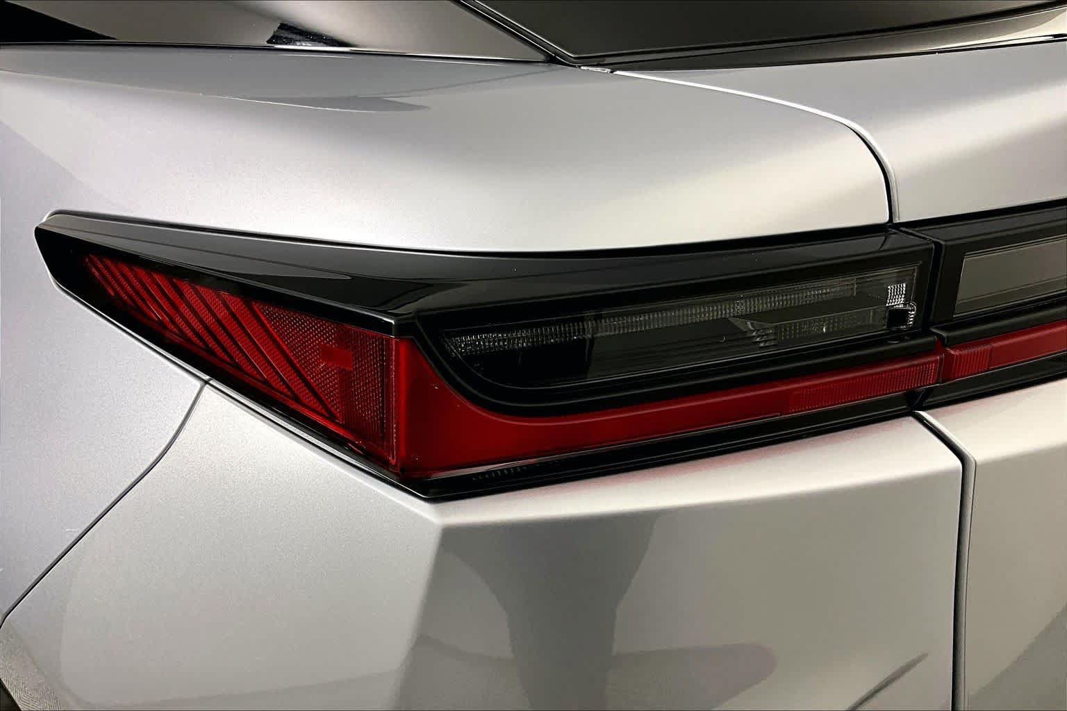 Certified 2023 Lexus RZ 450e Premium w/ Accessory Package (Z1) AWD/4WD image 27