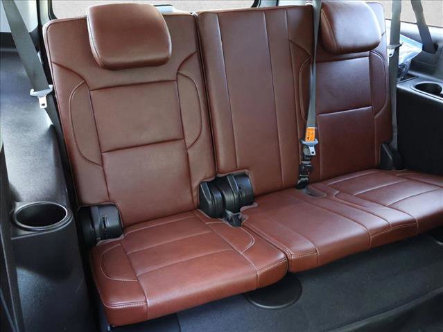 Used 2019 Chevrolet Suburban Premier w/ Premier Plus Edition AWD/4WD image 30