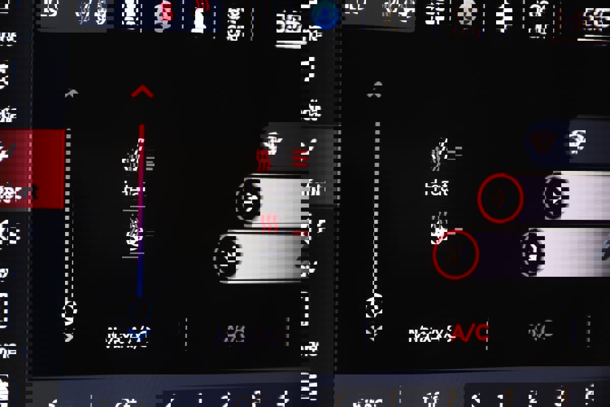 Used 2024 Alfa Romeo Tonale Veloce image 8