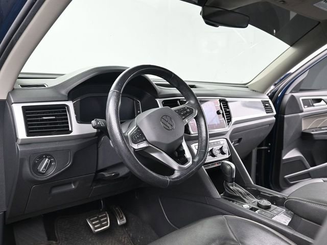 Used 2021 Volkswagen Atlas SEL Premium image 12