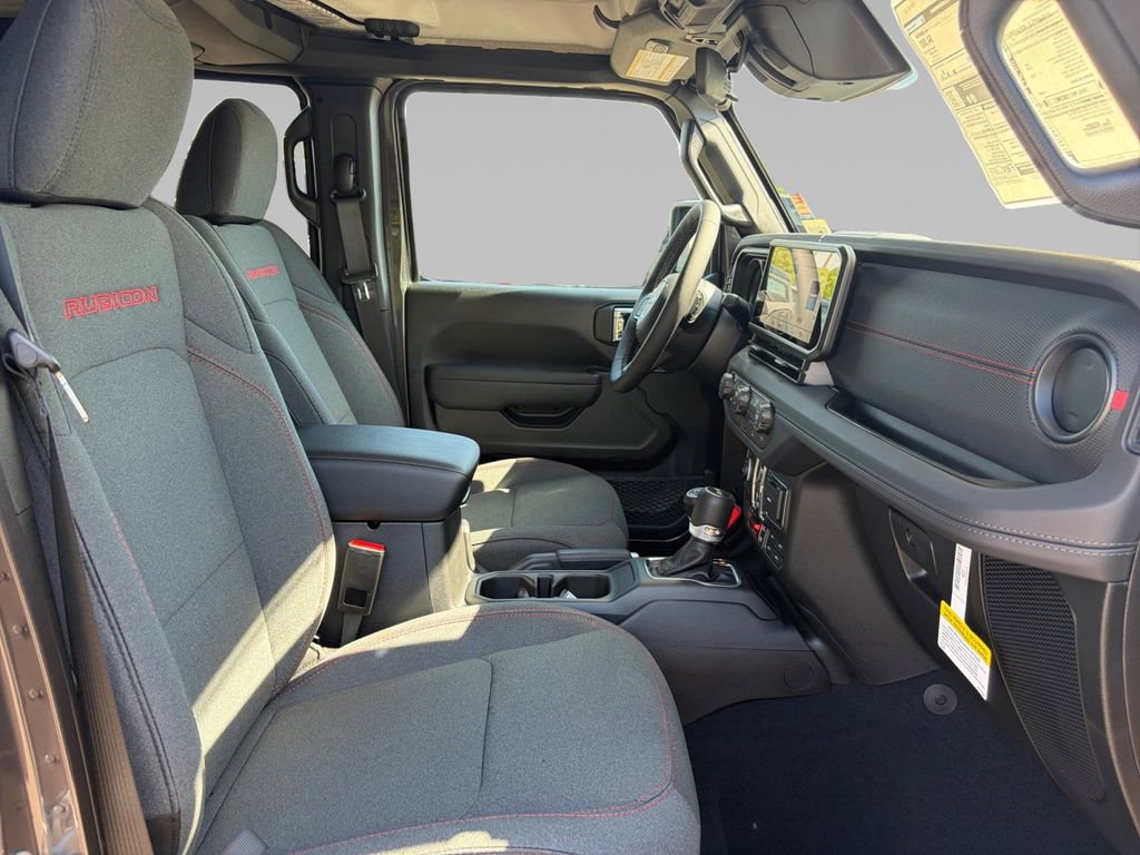 New 2026 Jeep Wrangler Unlimited Rubicon AWD/4WD image 17