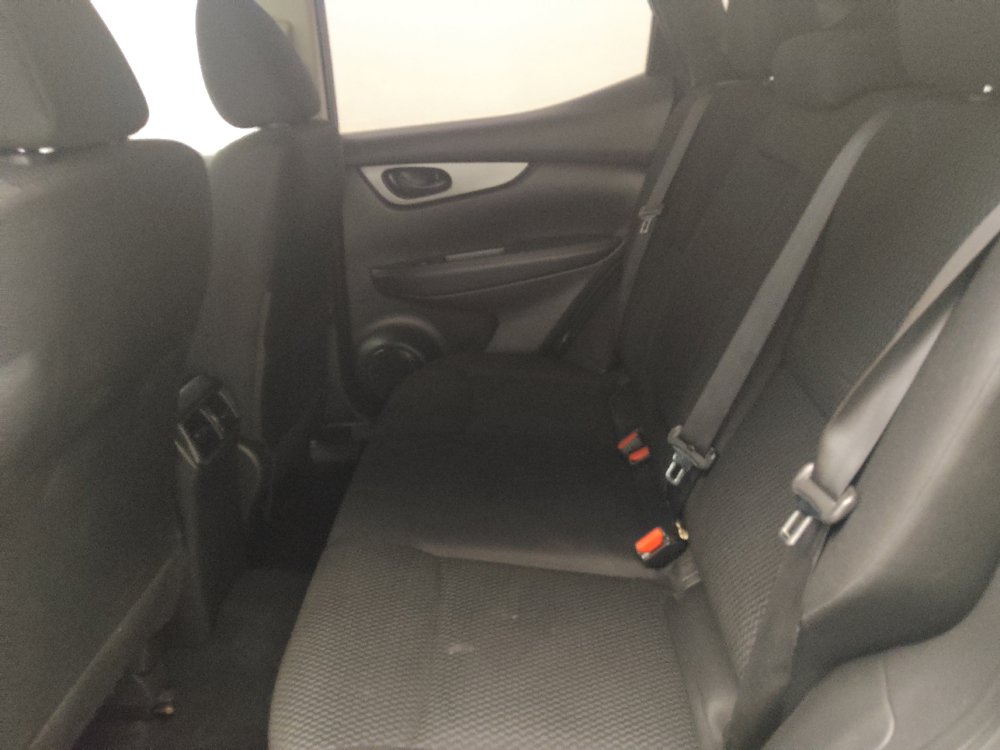 Used 2018 Nissan Rogue Sport S AWD/4WD image 18