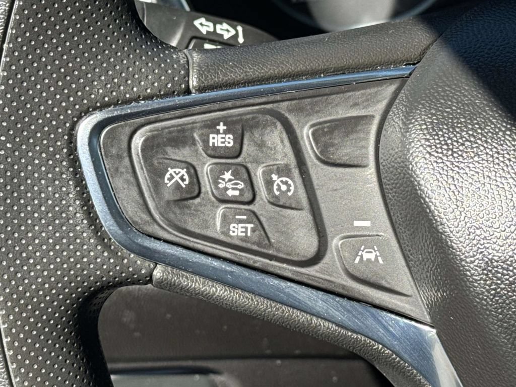 Used 2024 Chevrolet Equinox LS FWD image 21