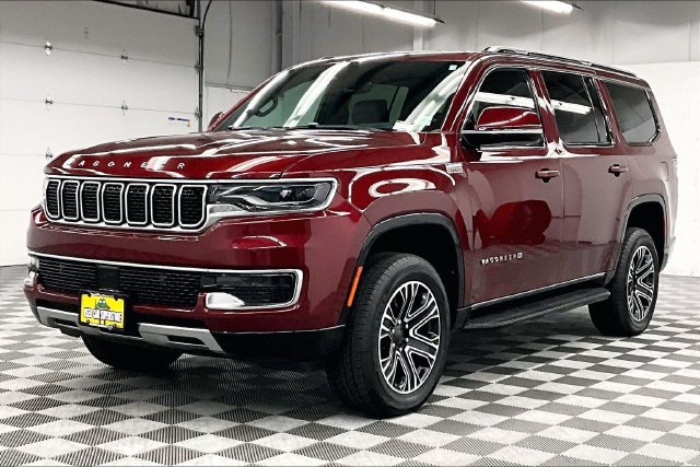 Used 2022 Jeep Wagoneer Series III AWD/4WD image 12