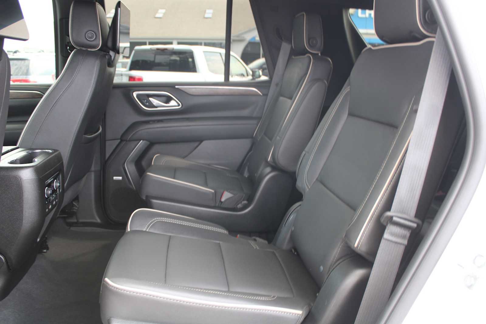 Certified 2023 Chevrolet Tahoe Premier w/ Advanced Technology Package AWD/4WD image 10