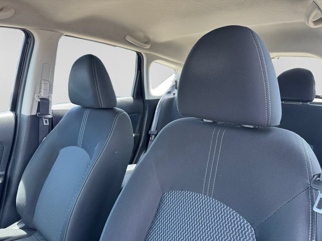 Used 2016 Nissan Versa Note SV FWD image 18