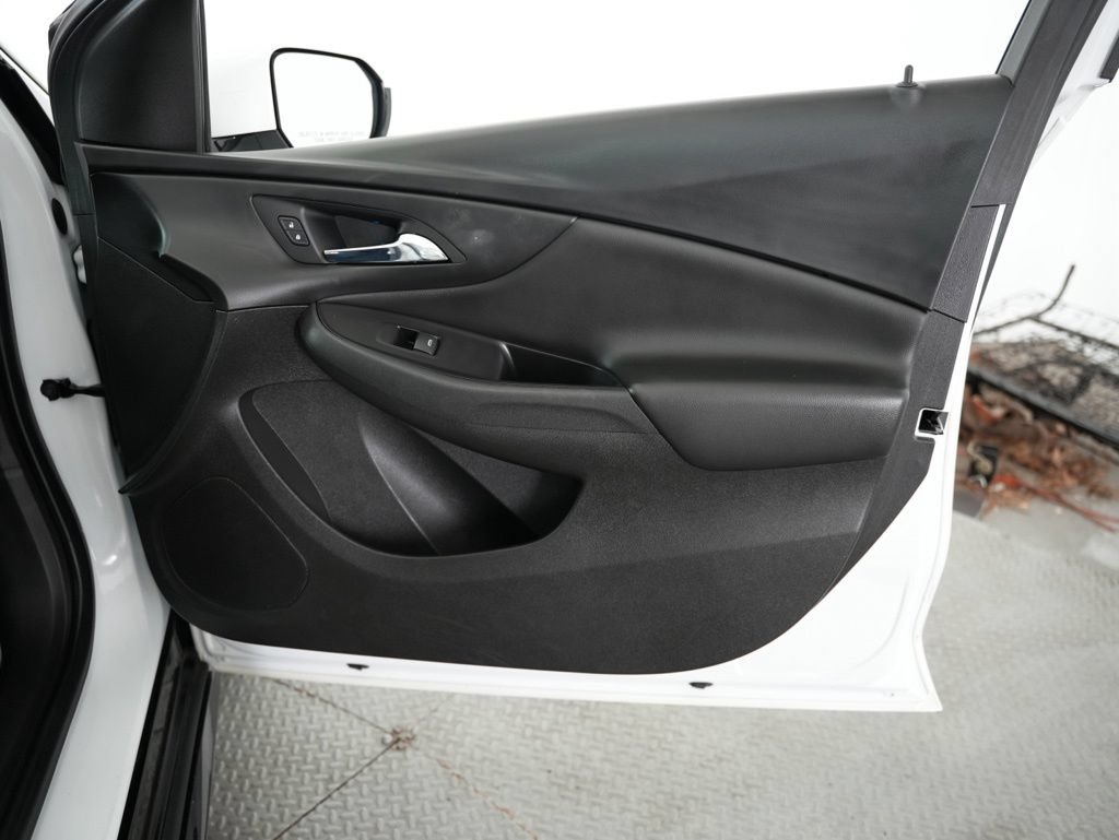 Used 2018 Chevrolet Volt LT FWD image 49