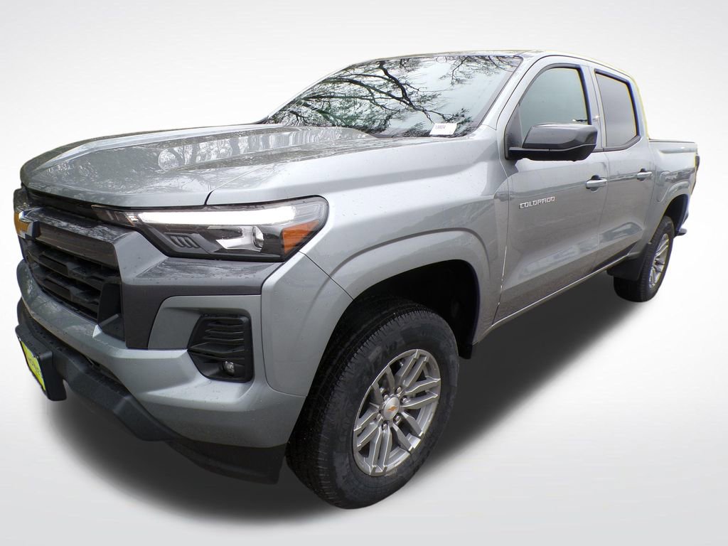 New 2026 Chevrolet Colorado LT w/ LT Convenience Package AWD/4WD image 2