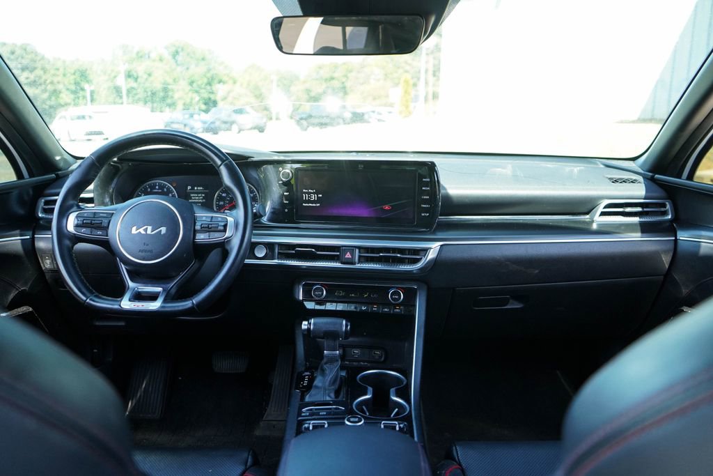 Used 2022 Kia K5 GT FWD image 9