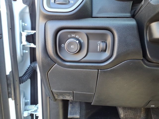 New 2026 RAM 5500 Tradesman w/ Chrome Appearance Group AWD/4WD image 16