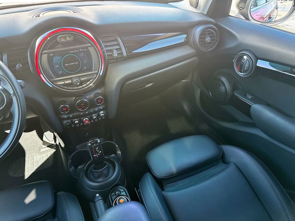 Used 2021 MINI Cooper S w/ Coral Red Edition image 31