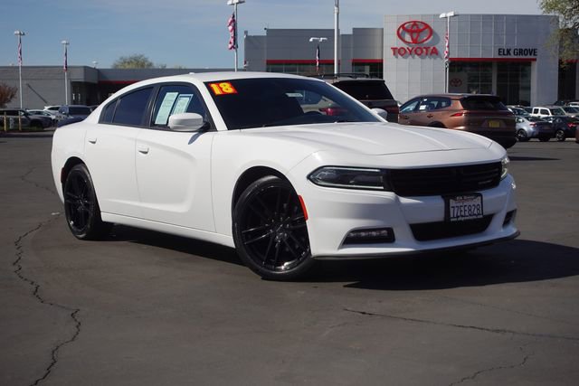 Used 2018 Dodge Charger SXT Plus image 2