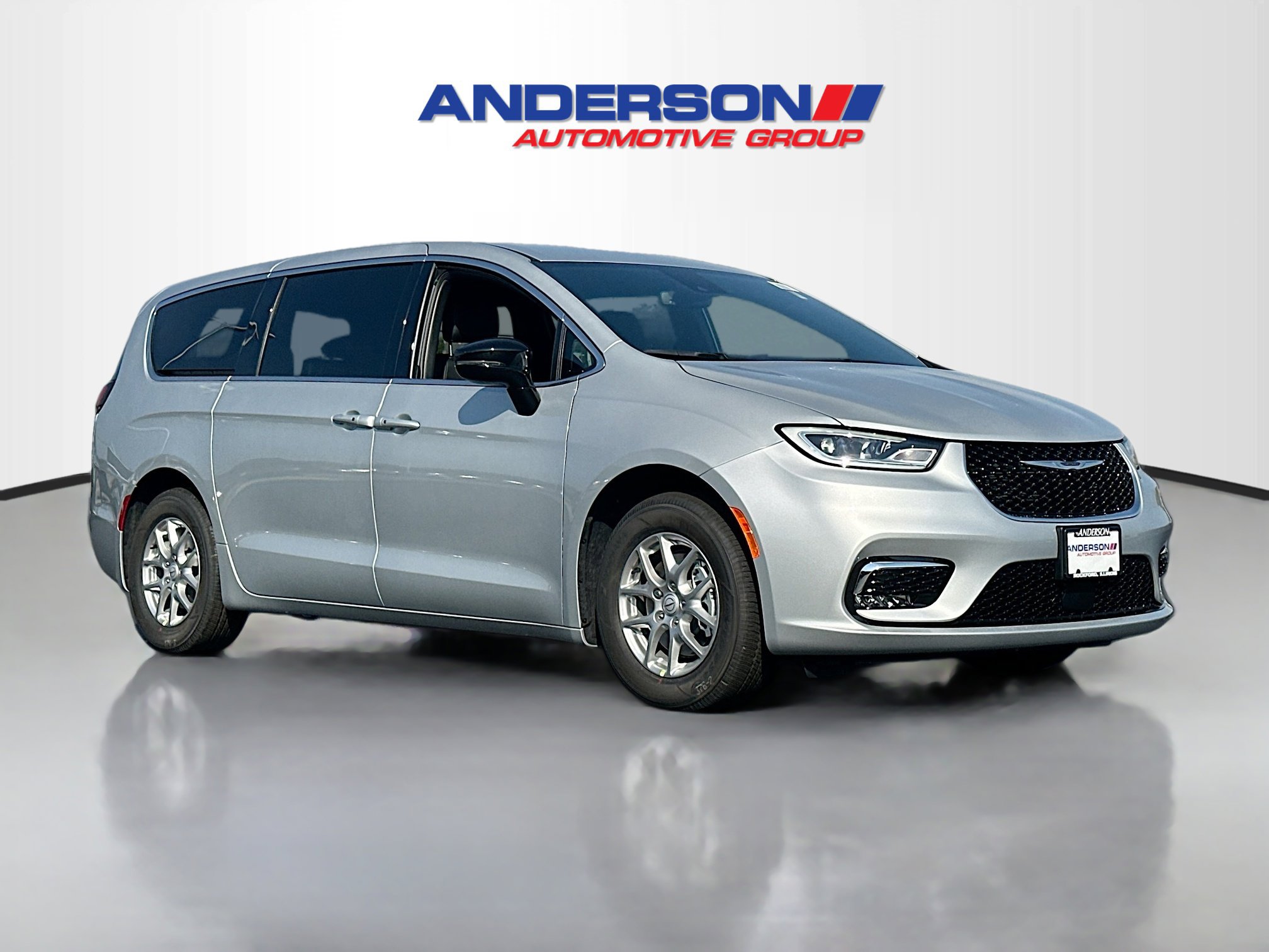 New 2026 Chrysler Pacifica Select image 1