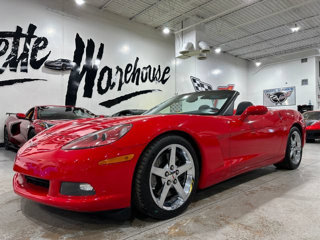 Used 2007 Chevrolet Corvette Convertible RWD image 2