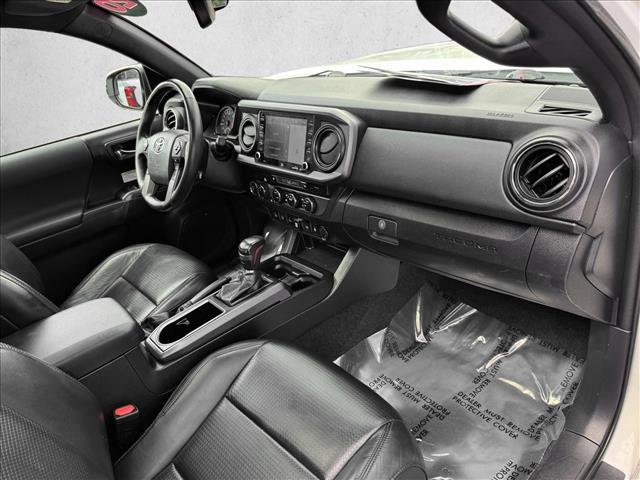 Certified 2020 Toyota Tacoma TRD Off-Road w/ TRD Premium Off Road Package image 20