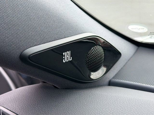 Used 2021 Toyota Avalon Limited w/ Advanced Safety Package FWD image 19