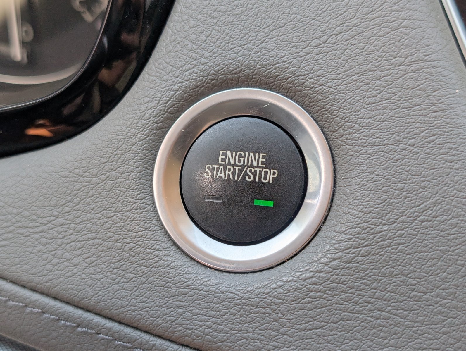 Certified 2022 Cadillac XT5 Premium Luxury w/ Technology Package FWD image 23