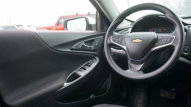 Used 2024 Chevrolet Malibu LT image 34