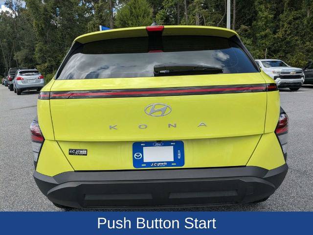 Used 2025 Hyundai Kona SE FWD image 6