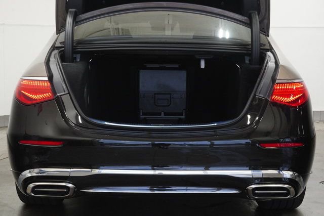New 2025 Mercedes-Benz Maybach S 680 4MATIC image 36