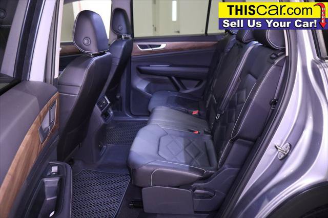 Used 2025 Volkswagen Atlas SE FWD image 23