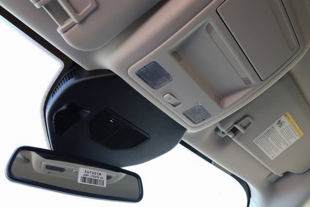 Used 2025 Ford Escape SE w/ PHEV Premium Package FWD image 40