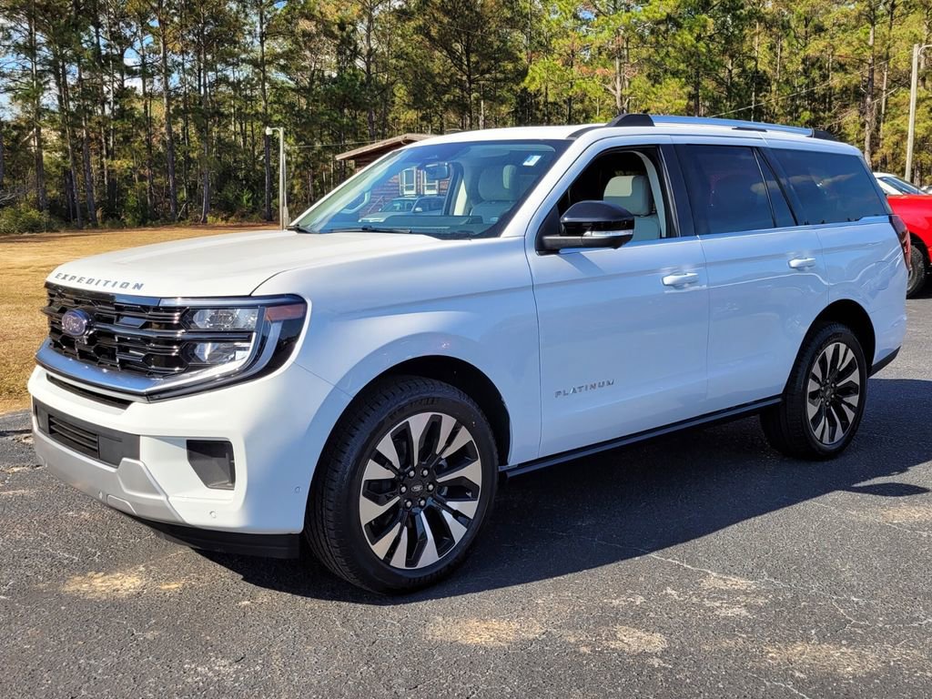 New 2025 Ford Expedition Platinum w/ Driver's Package AWD/4WD image 3