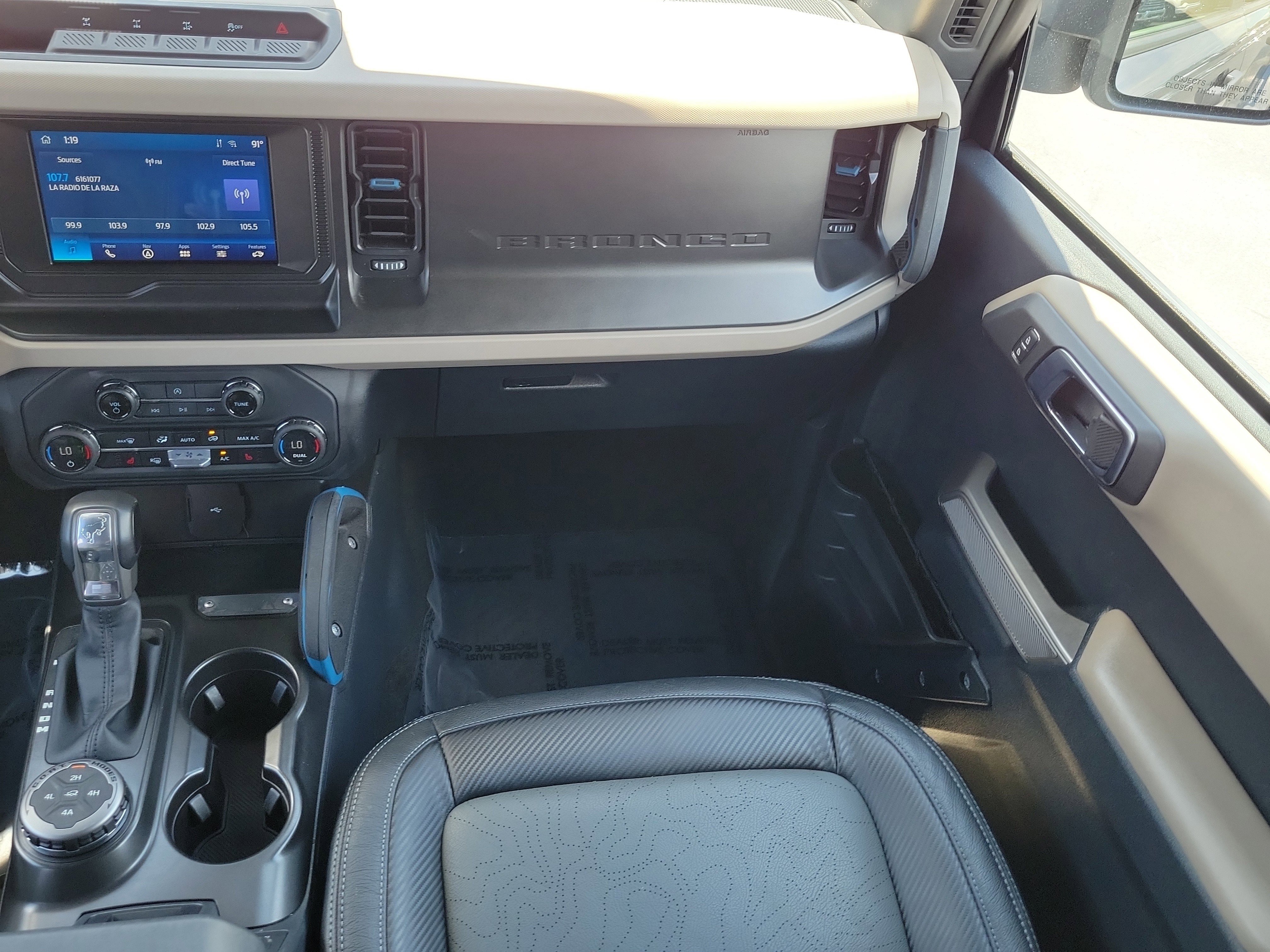 Used 2023 Ford Bronco Wildtrak AWD/4WD image 16