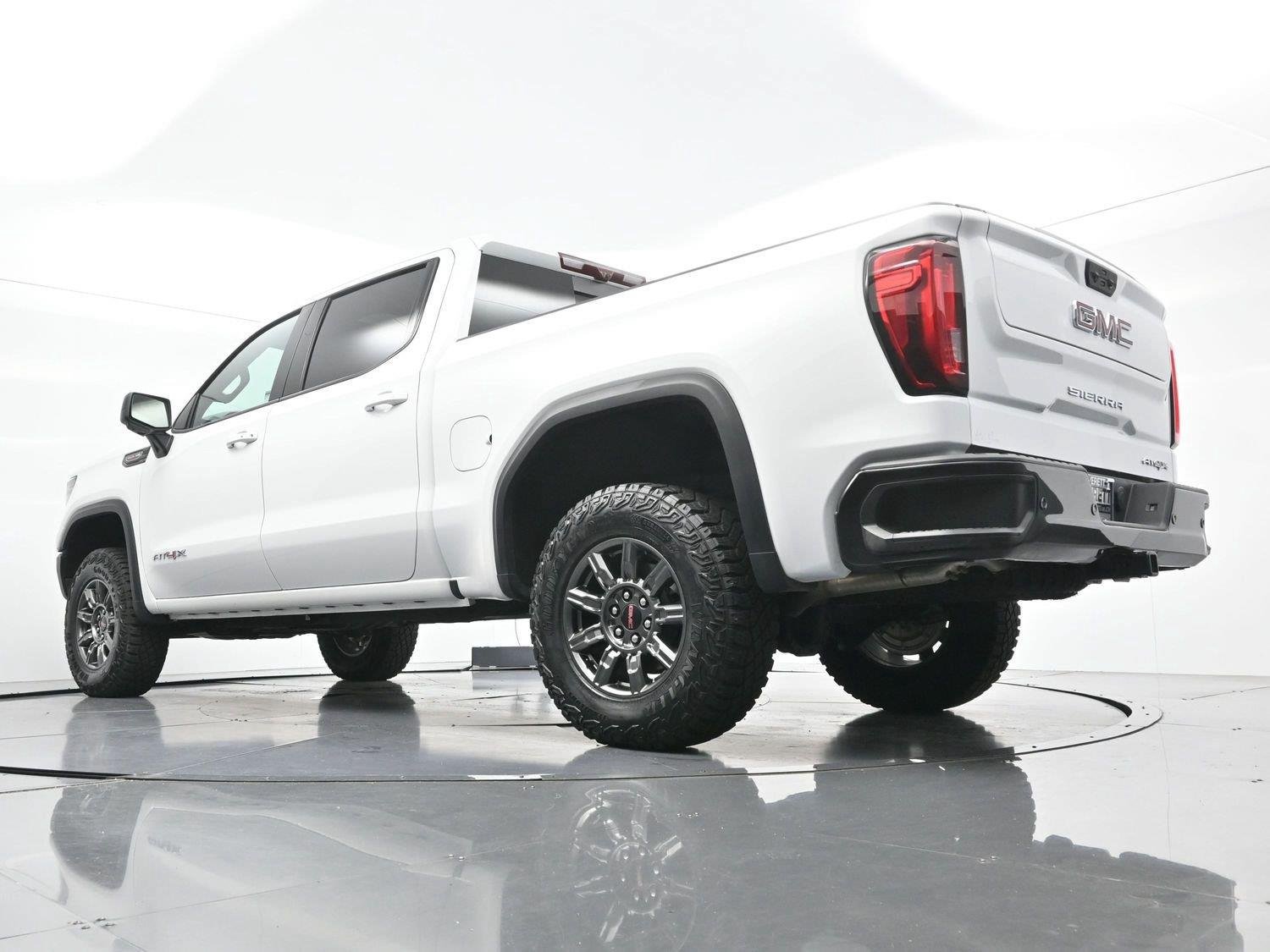 Used 2026 GMC Sierra 1500 AT4X AWD/4WD image 51