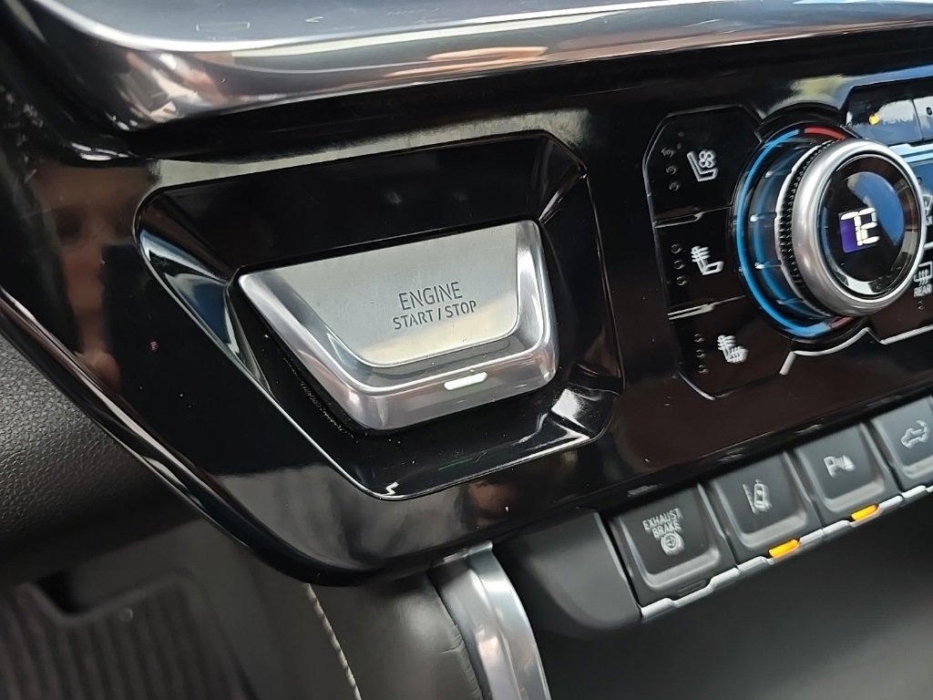 Used 2024 GMC Sierra 3500 Denali Ultimate image 20