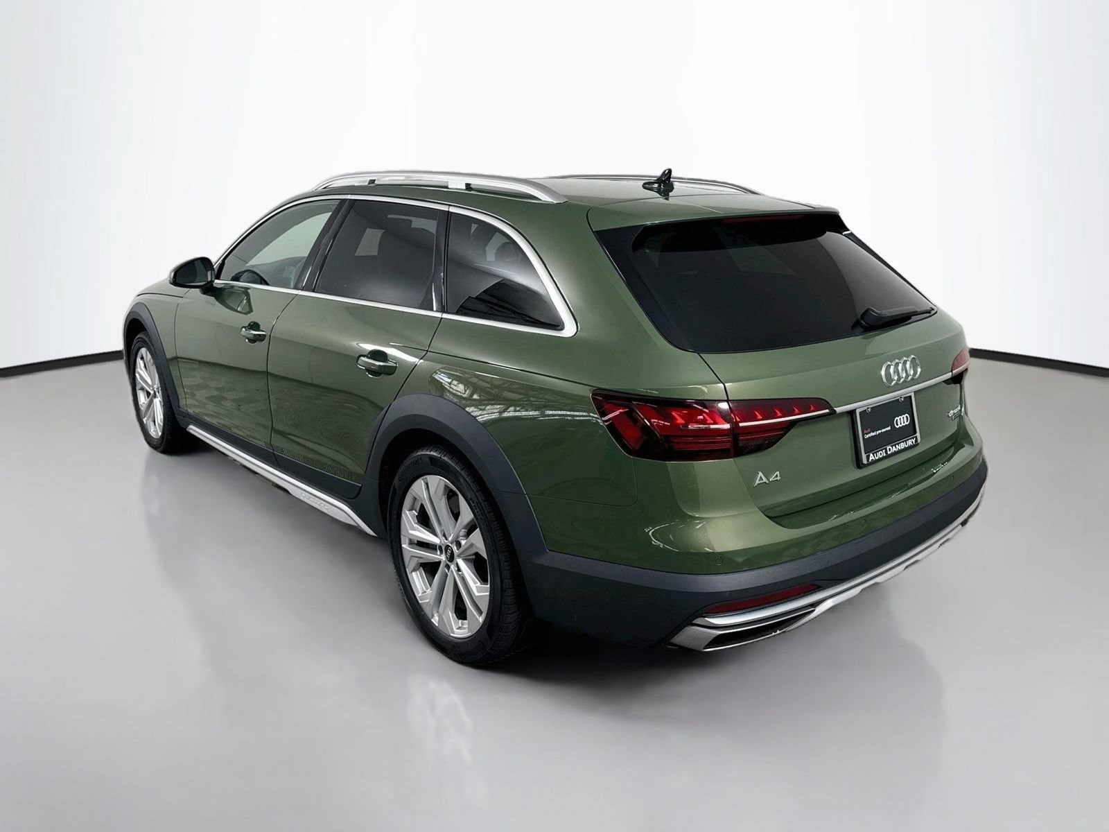 Certified 2023 Audi A4 2.0T allroad Premium Plus w/ Premium Plus Package AWD/4WD image 3