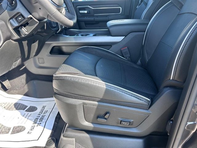 New 2025 RAM 2500 Laramie image 19