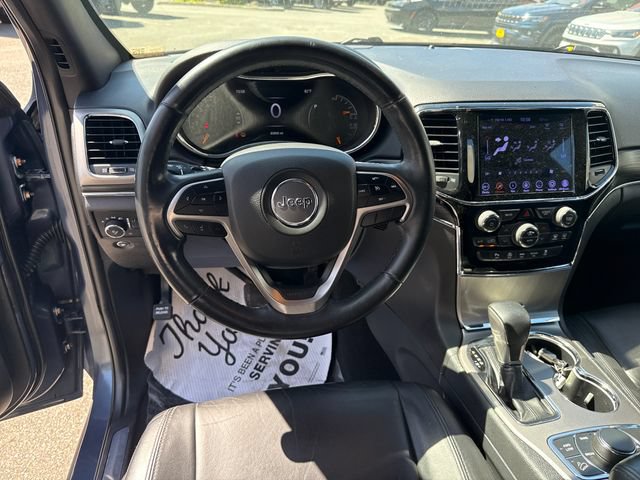 Used 2019 Jeep Grand Cherokee Limited AWD/4WD image 17
