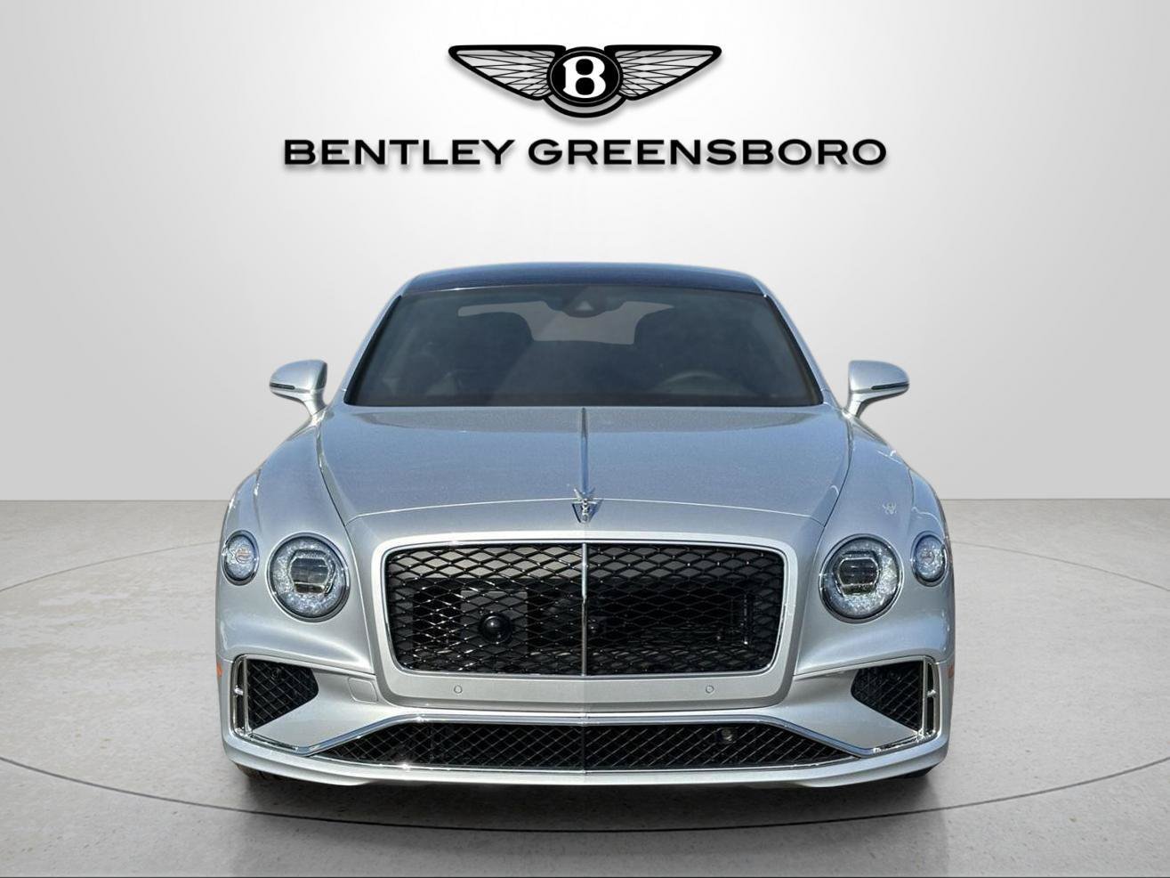 New 2026 Bentley Flying Spur V8 AWD/4WD image 8