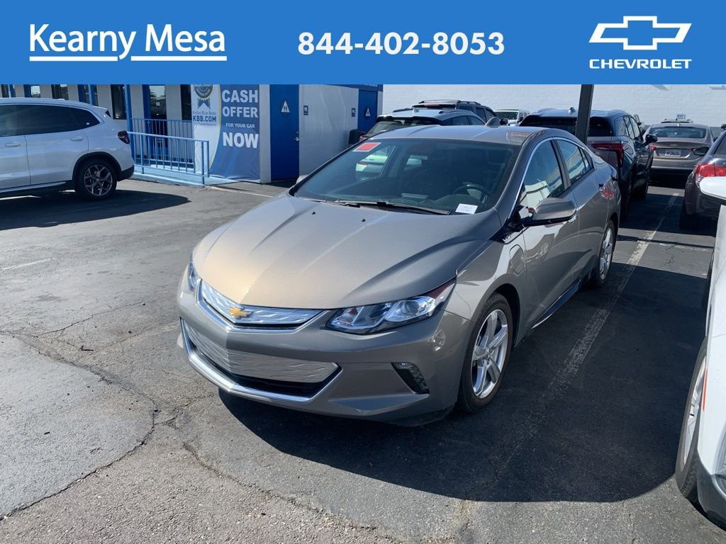 Used 2017 Chevrolet Volt LT w/ Comfort Package FWD image 1
