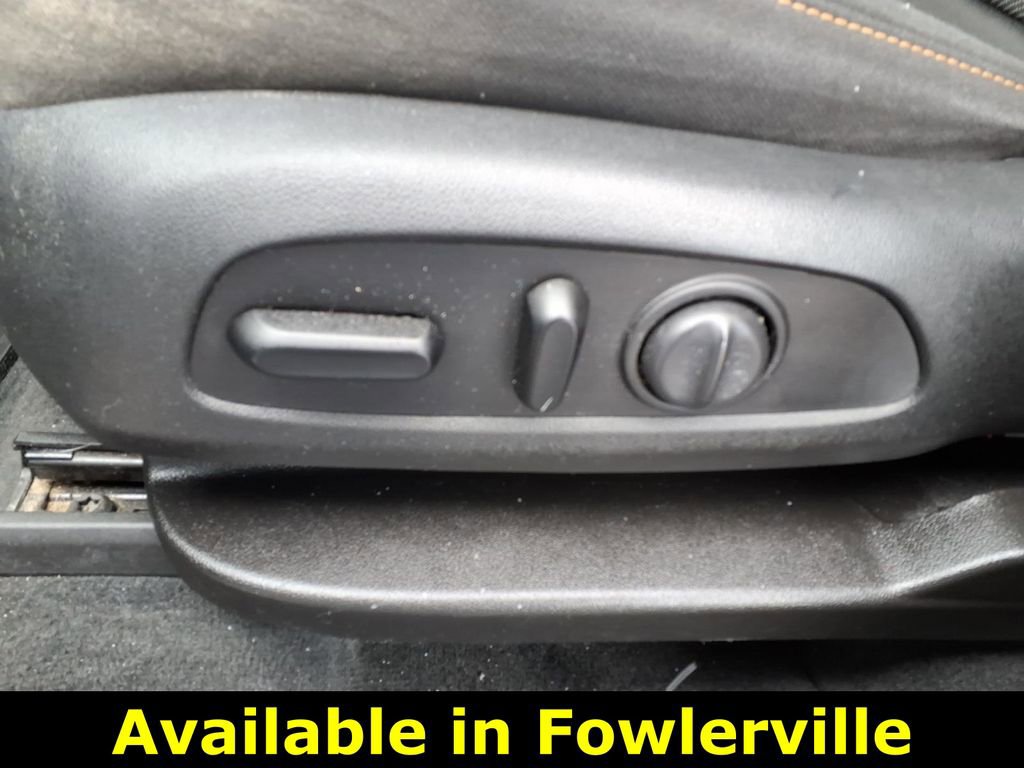 Used 2020 Chevrolet Traverse LT image 18