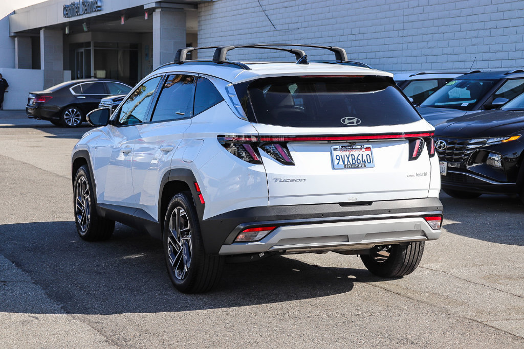 Certified 2025 Hyundai Tucson Limited AWD/4WD image 8