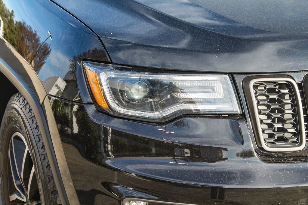 Used 2019 Jeep Grand Cherokee Trailhawk w/ Trailhawk Luxury Group image 4