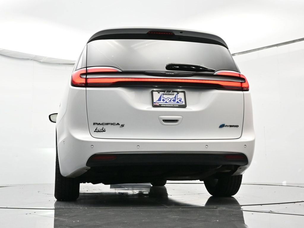 Used 2024 Chrysler Pacifica Select image 43