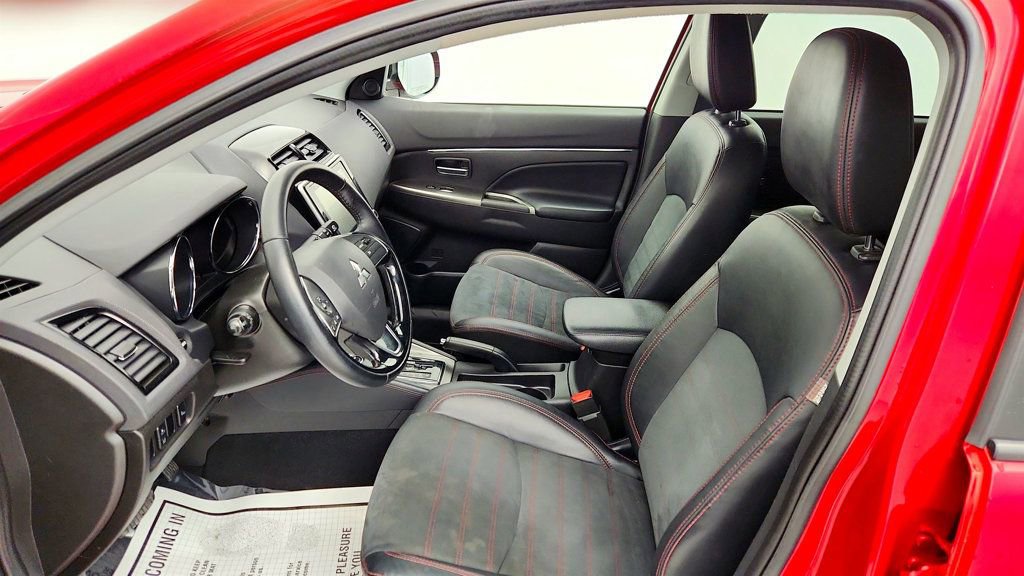 Used 2023 Mitsubishi Outlander Sport ES image 19