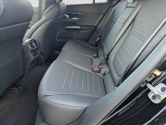 New 2026 Mercedes-Benz GLC 300 image 14