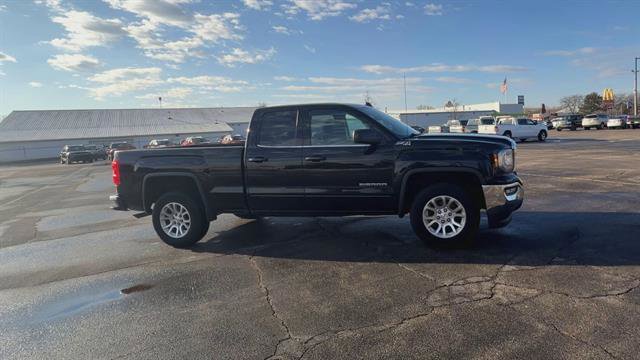 Used 2018 GMC Sierra 1500 SLE w/ SLE Value Package image 2