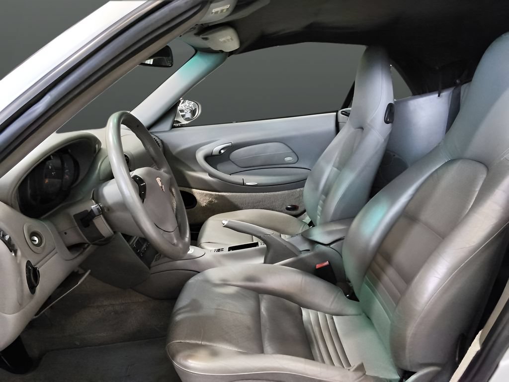 Used 2001 Porsche 911 Carrera RWD image 17